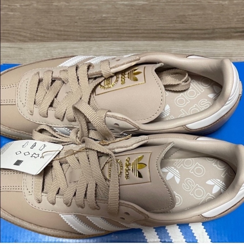 NWT Adidas Samba OG Wonder Taupe with White - Picture 3 of 5